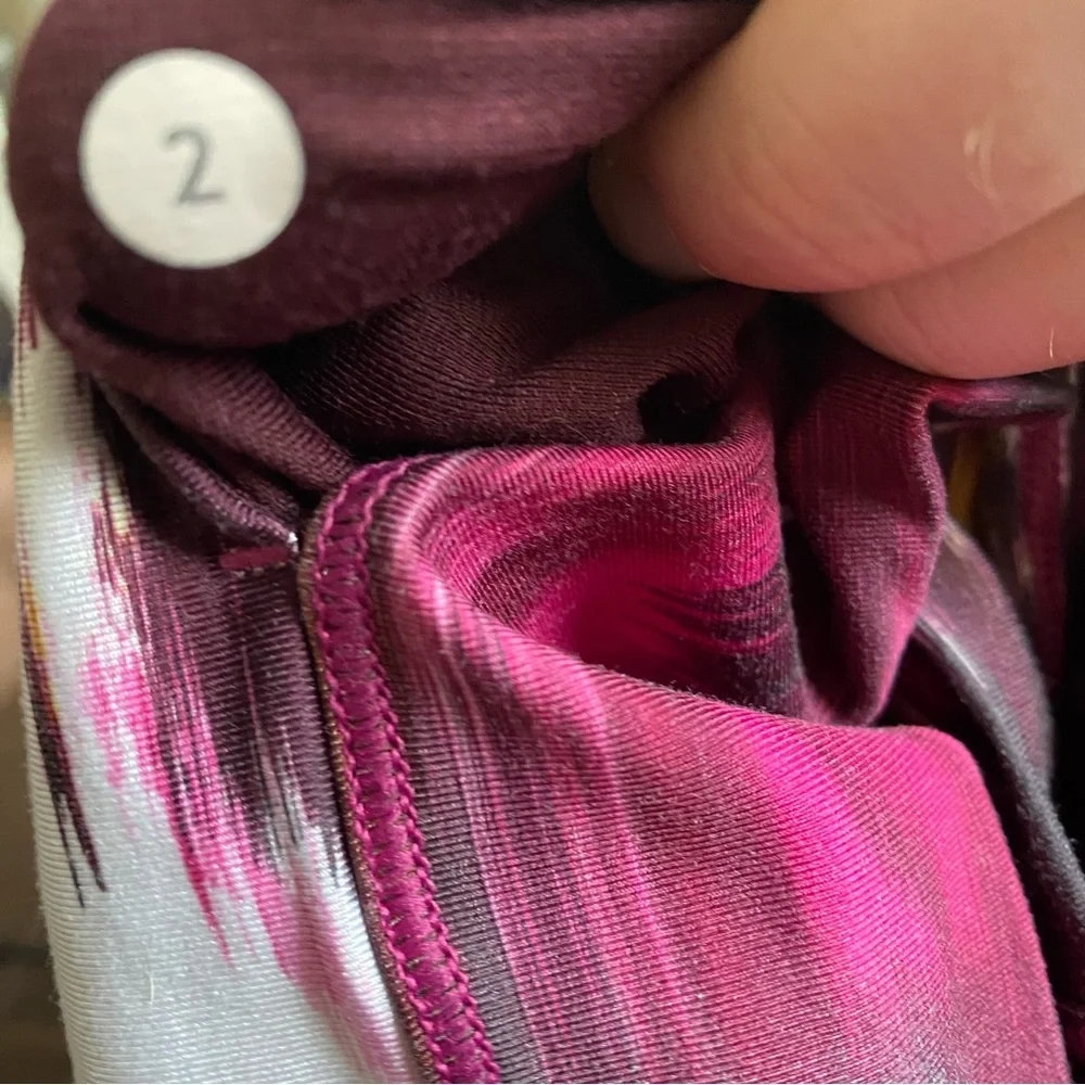 Lululemon Burgundy Wunder Under Crop Hi Rise Shine On Leggings Size 2